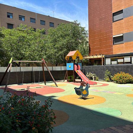 Apartamento Forum - Ciencias Granada Eksteriør billede