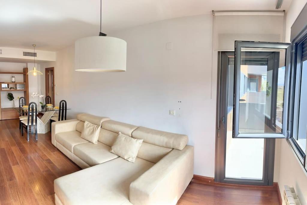 Apartamento Forum - Ciencias Granada Eksteriør billede