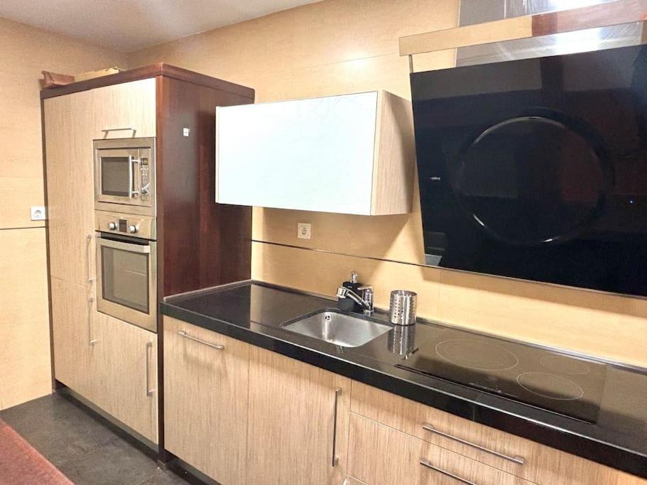 Apartamento Forum - Ciencias Granada Eksteriør billede